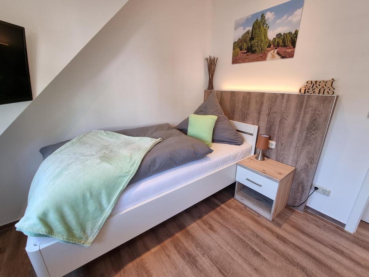 Landhotel Hof Barrl Schneverdingen Habitación foto